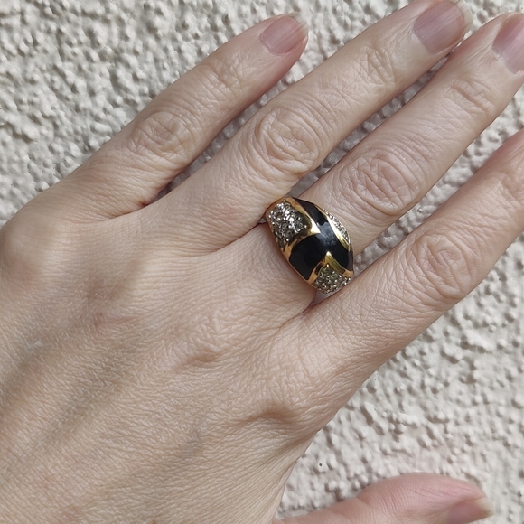 Vintage 18K Gold Electroplated Ring - Picture 10 of 12